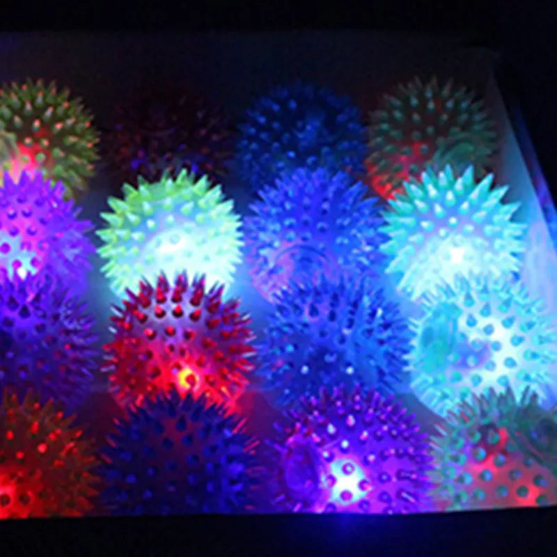 2021 Popular Glowing Rubber Small Dog Toy Squeak Flexible Interactive Puppy Toy Pet Products Dog Accessories Pug Kong Dog Toys