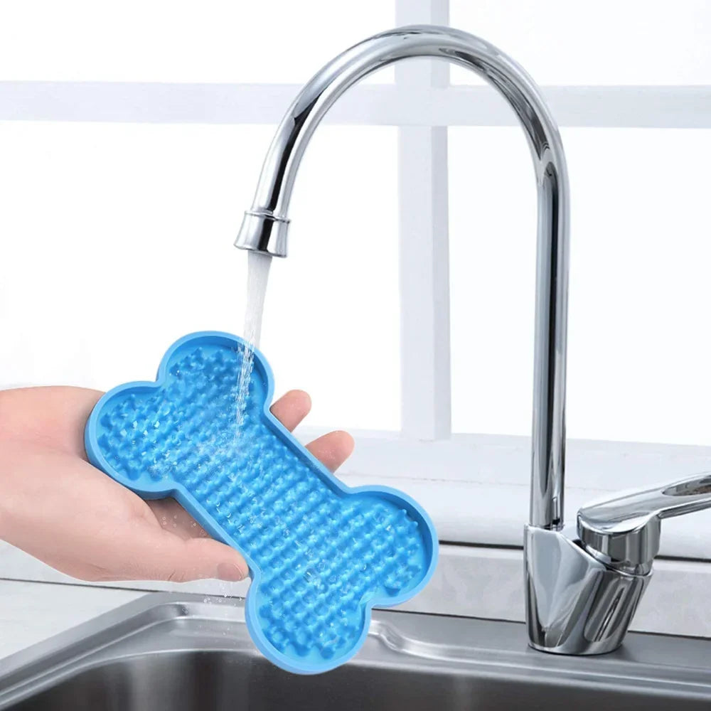 Petbank Dog Peanut Butter Licking Floor Mat Slow Feeding Dog Bowl,Tattoo And Anxiety Reducer For Pet Food Yogurt Dog Accessories